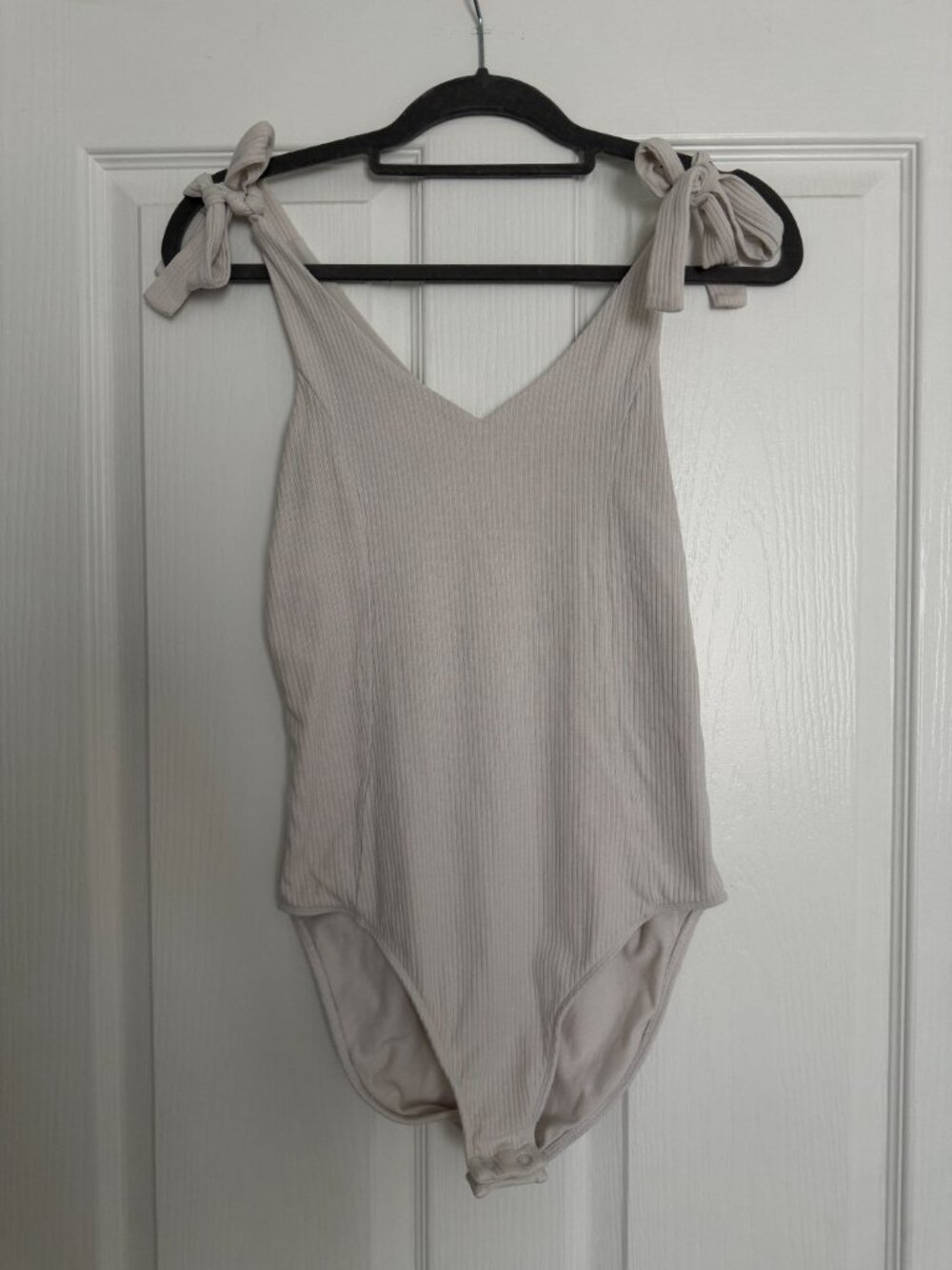Two Old Navy Body Suits - Picture 4 of 6